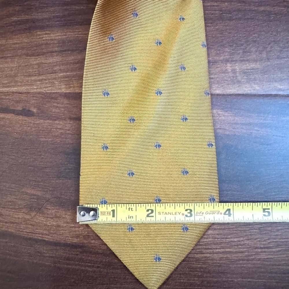 BROOKS BROTHERS “346” Pure Silk Gold and Blue Classic Tie